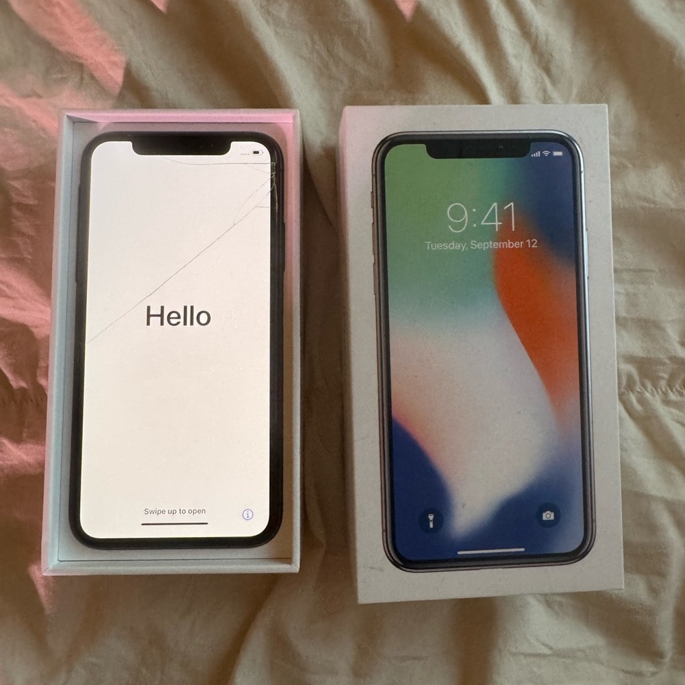 Apple iPhone XR space gray